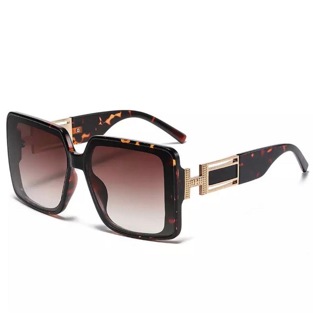 Women’s Oversized Square Rimless Sunglasses